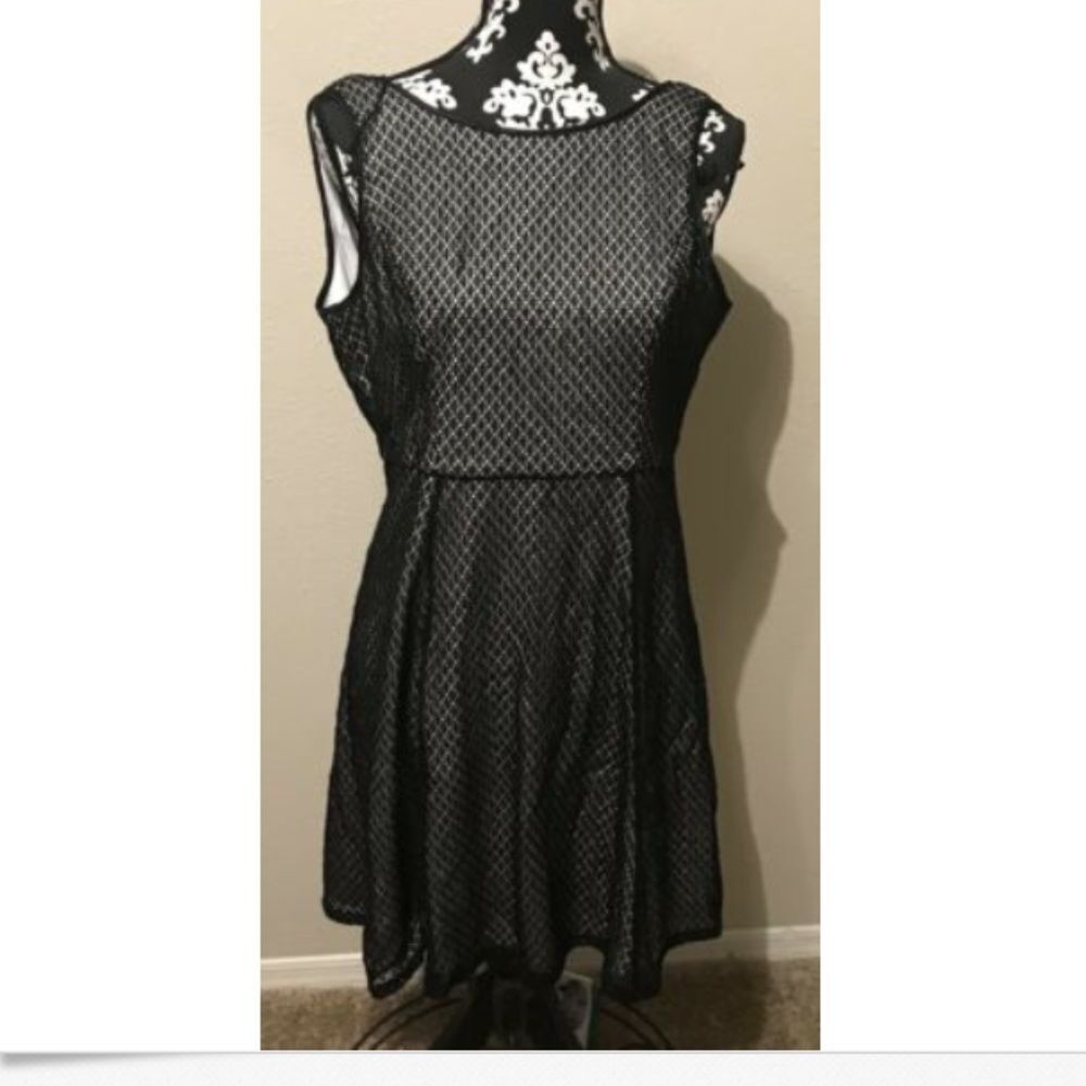 Adrianna Papell cocktail dress